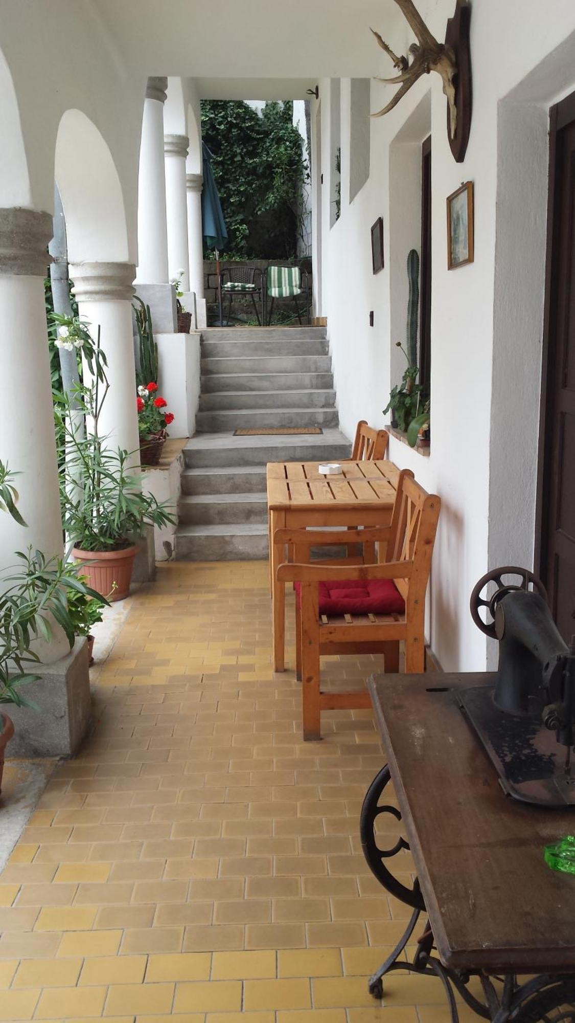 Bed and Breakfast Eden Panzio Еґер Екстер'єр фото
