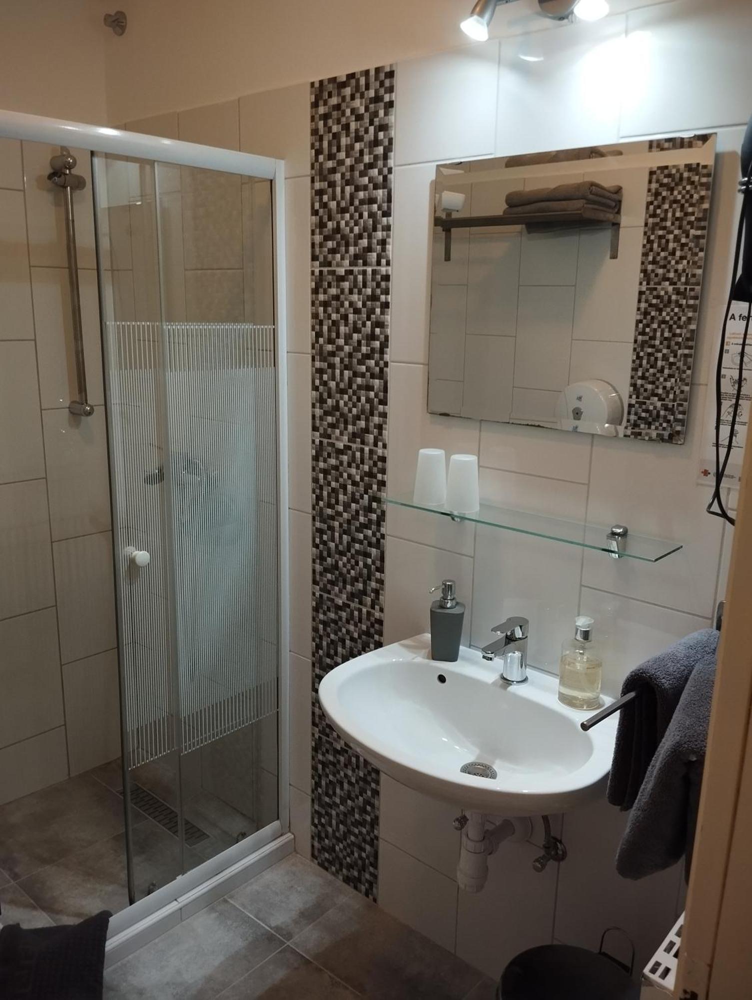 Bed and Breakfast Eden Panzio Еґер Екстер'єр фото