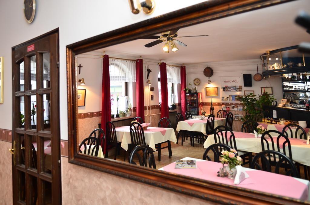 Bed and Breakfast Eden Panzio Еґер Екстер'єр фото