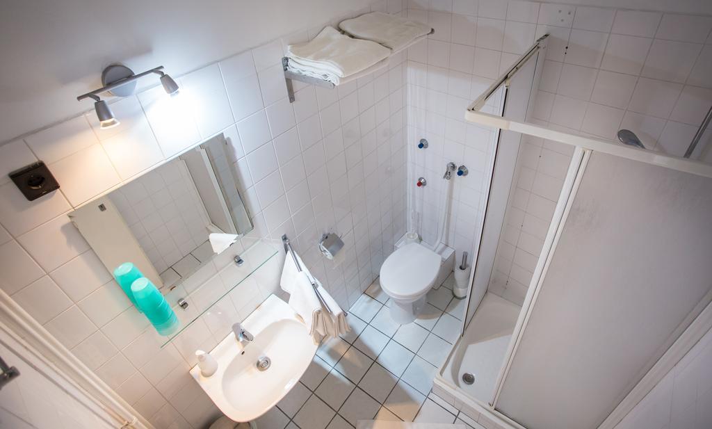 Bed and Breakfast Eden Panzio Еґер Екстер'єр фото