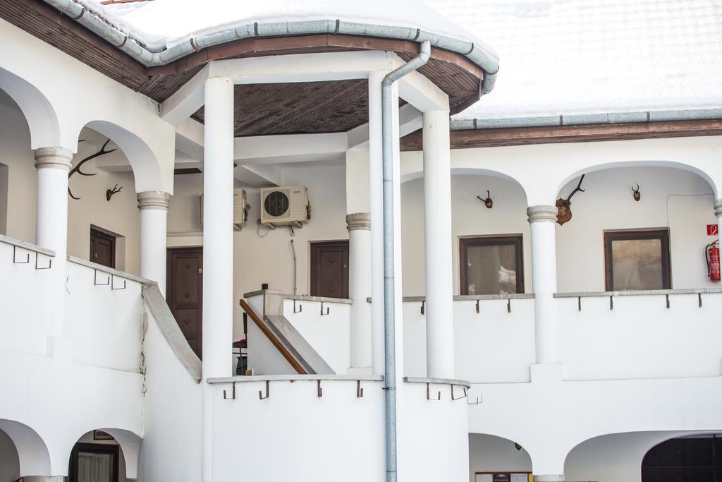 Bed and Breakfast Eden Panzio Еґер Екстер'єр фото