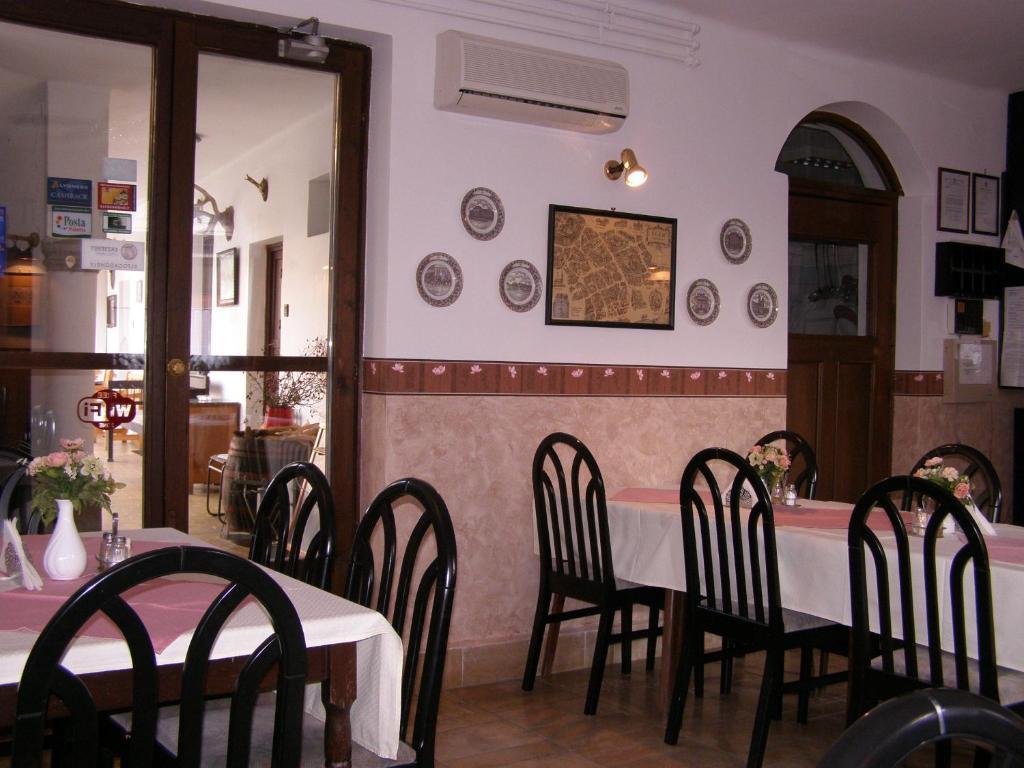 Bed and Breakfast Eden Panzio Еґер Екстер'єр фото