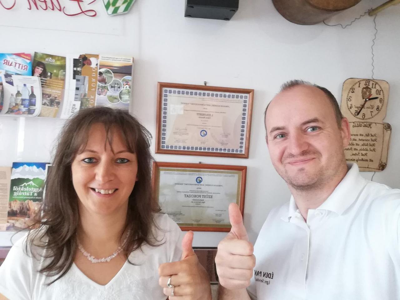 Bed and Breakfast Eden Panzio Еґер Екстер'єр фото